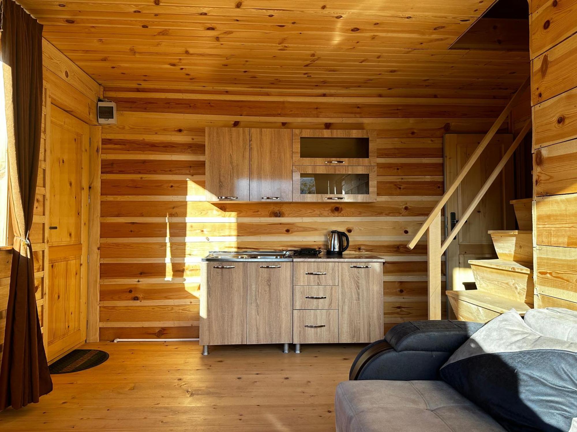 Ecohouse Svaneti Mestia Buitenkant foto