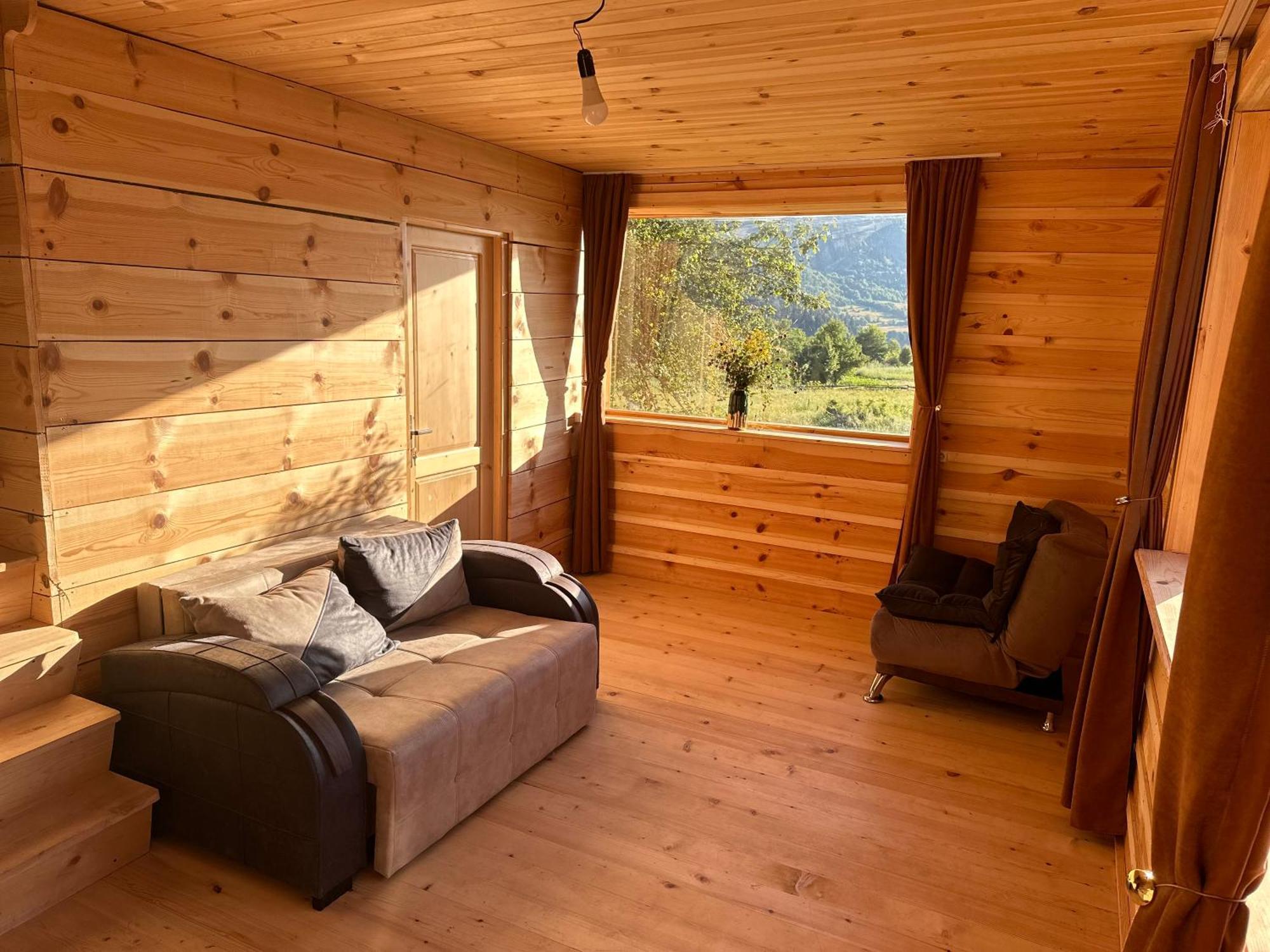 Ecohouse Svaneti Mestia Buitenkant foto