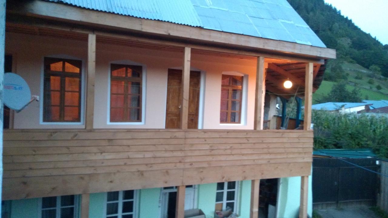 Ecohouse Svaneti Mestia Buitenkant foto